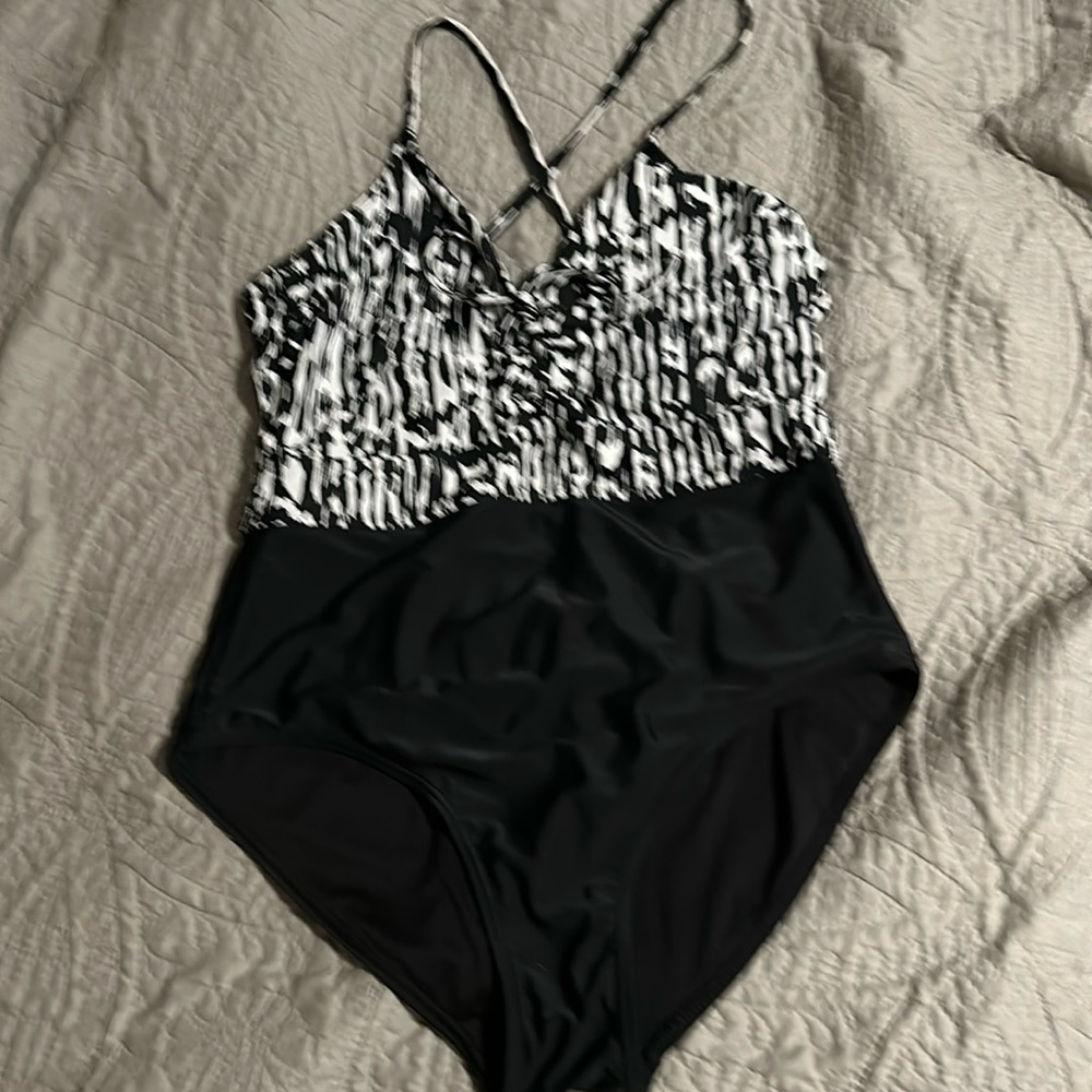 Playa Animal Print and Black Lace up front one piece swimsuit size L
